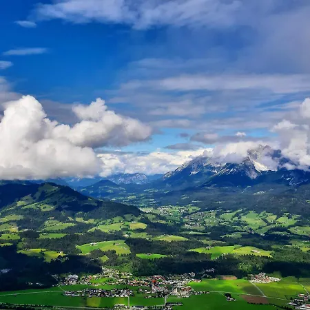 Couette-café Privatzimmervermietung Foidlbauer Oberndorf en Tyrol